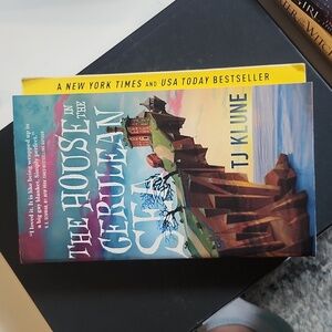 The house in the cerulean sea